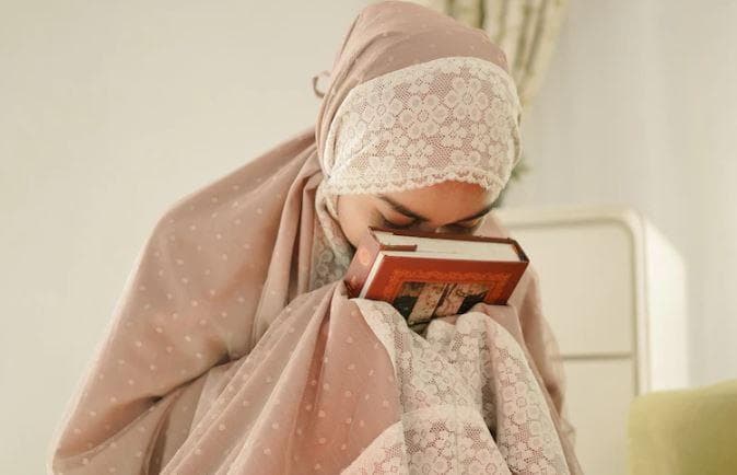 Amalan Surat Yasin Ayat 36 untuk Jodoh, Begini Cara Mengamalkannya Amalan Surat Yasin Ayat 36 untuk Jodoh, Begini Cara Mengamalkannya