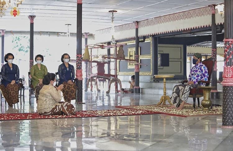 7 Kerajaan di Indonesia yang Masih Eksis hingga Kini 7 Kerajaan di Indonesia yang Masih Eksis hingga Kini