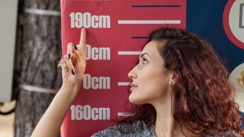 5 Aplikasi Ukur Tinggi Badan Online, Ada yang Sudah Pernah Kamu Gunakan? 5 Aplikasi Ukur Tinggi Badan Online, Ada yang Sudah Pernah Kamu Gunakan?
