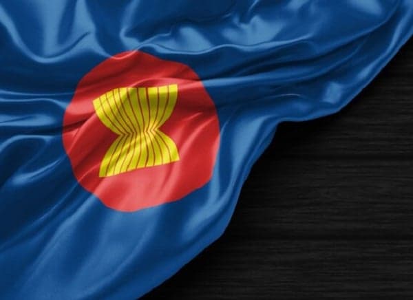 Letak Geografis ASEAN dan Astronomisnya Letak Geografis ASEAN dan Astronomisnya