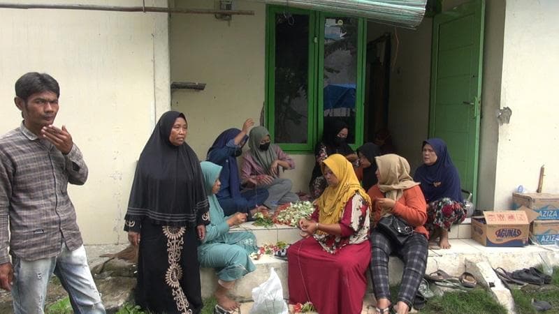 Lord Rangga Akan Dimakamkan di TPU Desa Grinting Brebes Lord Rangga Akan Dimakamkan di TPU Desa Grinting Brebes