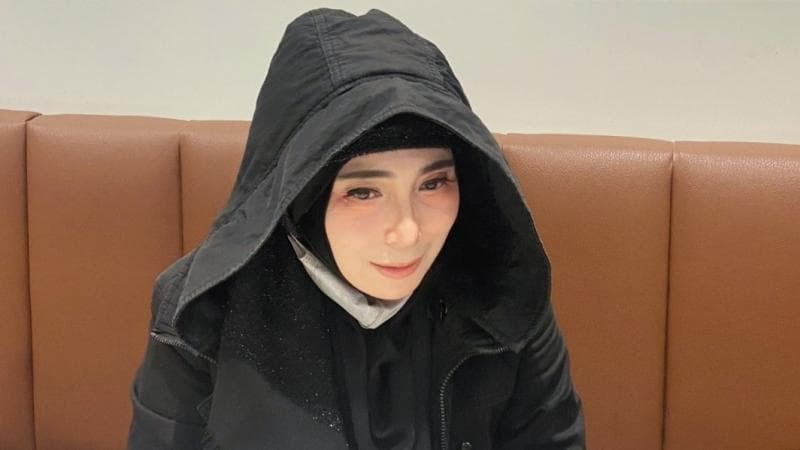 Mengharukan, Penyanyi Lawas Inka Christie Ungkap Pesan Terakhir Nike Ardilla yang Belum Terwujud Mengharukan, Penyanyi Lawas Inka Christie Ungkap Pesan Terakhir Nike Ardilla yang Belum Terwujud