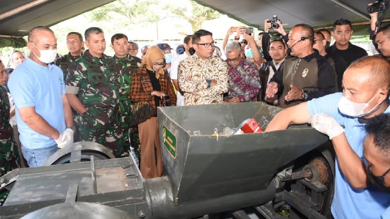 Mesin Pencacah Sampah Inovasi Mayjen TNI Kunto Arief Wibowo dan Tim Resmi Diluncurkan