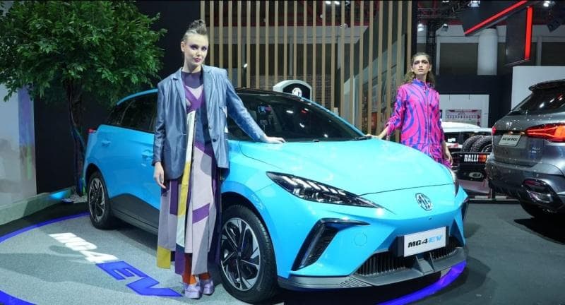 MG Motor Luncurkan MG 4 EV, Crossover Listrik Pertama di Indonesia