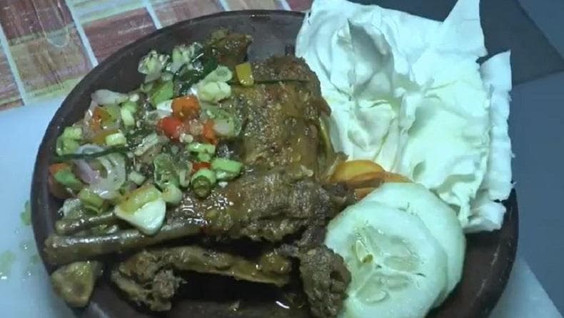 Lezatnya Kuliner Bebek Betutu Khas Bali Citarasa Jawa di Grobogan