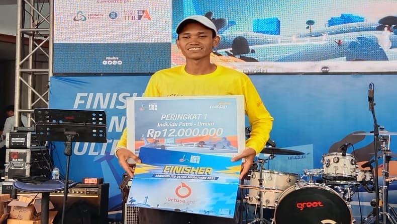 Pelari asal Yogyakarta Taklukan Rute Jakarta-Bandung 180 Km, Ini Ceritanya Pelari asal Yogyakarta Taklukan Rute Jakarta-Bandung 180 Km, Ini Ceritanya