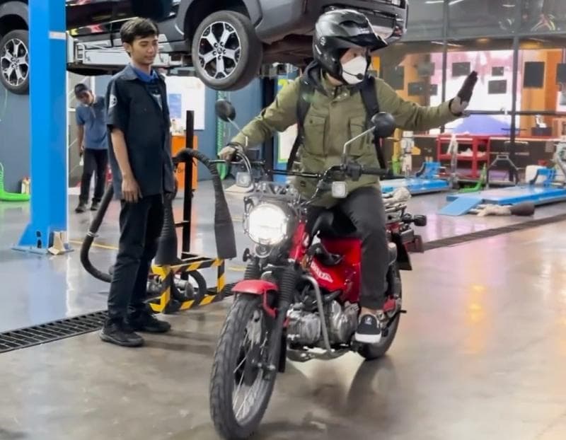 Ariel Noah Mudik Pakai Motor Bebek Rp80 Jutaan, Intip Spesifikasinya Ariel Noah Mudik Pakai Motor Bebek Rp80 Jutaan, Intip Spesifikasinya