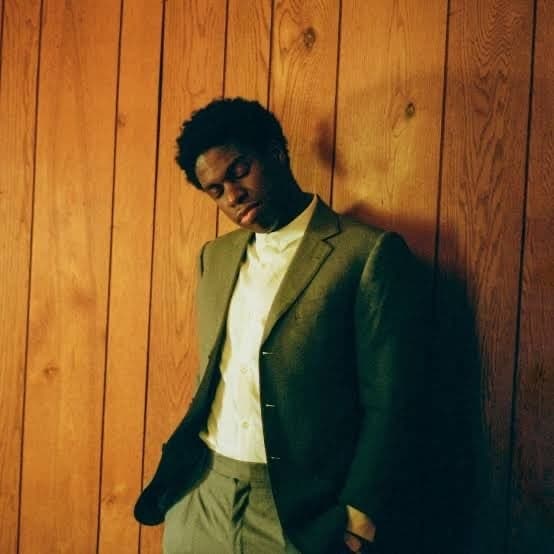 Lirik Lagu Hold Me Down - Daniel Caesar dan Terjemahan Lirik Lagu Hold Me Down - Daniel Caesar dan Terjemahan
