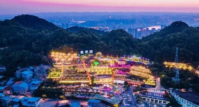 Fakta Menarik Restoran Hot Pot Terbesar di Dunia Seluas Lereng Bukit, seperti Ini Suasananya! Fakta Menarik Restoran Hot Pot Terbesar di Dunia Seluas Lereng Bukit, seperti Ini Suasananya!