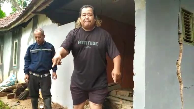 Sosok Otong Sutarman, Kades Saguling Ciamis Viral karena Ngamuk Ternyata Arjuna Sosok Otong Sutarman, Kades Saguling Ciamis Viral karena Ngamuk Ternyata Arjuna