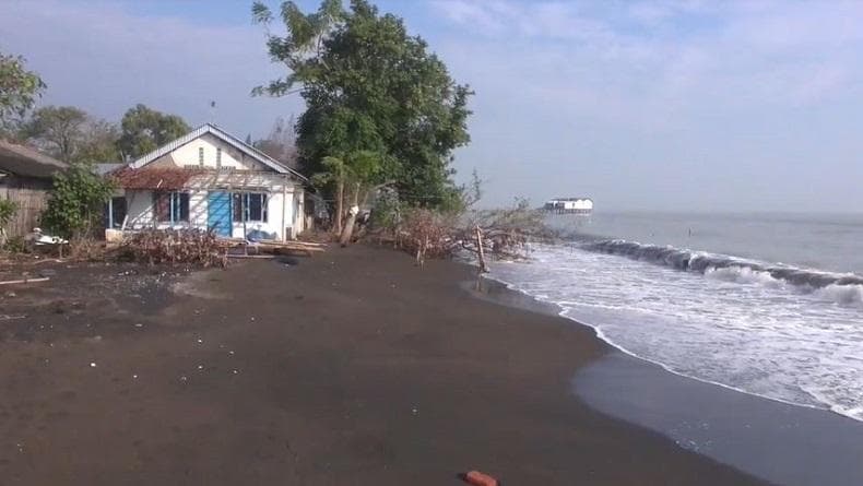 Waspada! Gelombang Tinggi hingga 4 Meter Berpotensi Terjang Sejumlah Wilayah