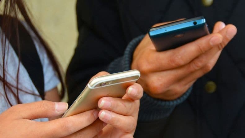 7 Cara Nabung Buat Beli Hp yang Efektif, Dijamin Berhasil! 7 Cara Nabung Buat Beli Hp yang Efektif, Dijamin Berhasil!