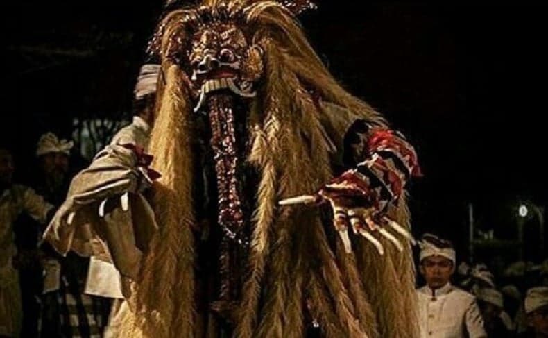 Perbedaan Liak dan Leak, Antara Ilmu Spiritual dan Sosok Seram dalam Mitologi Rakyat Bali Perbedaan Liak dan Leak, Antara Ilmu Spiritual dan Sosok Seram dalam Mitologi Rakyat Bali