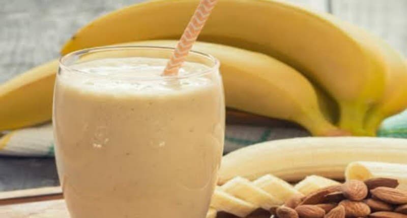 Jus Pisang Dicampur Susu Almond Bisa Bikin Tidur Nyenyak, Begini Cara Buatnya! Jus Pisang Dicampur Susu Almond Bisa Bikin Tidur Nyenyak, Begini Cara Buatnya!
