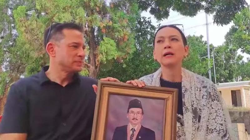 Ira Wibowo Ungkap Penyebab Meninggal sang Ayahanda, Bukan Sakit tapi karena Hal Ini