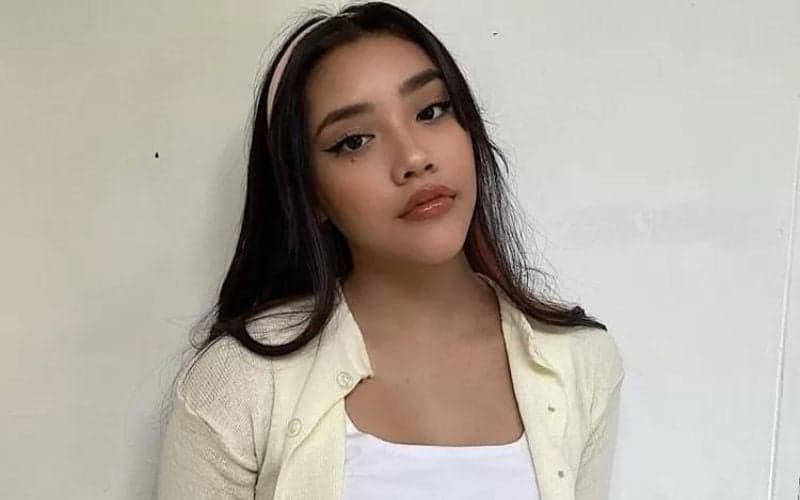 Profil dan Biodata Baila Shaquanda Fauri, Jebolan Indonesian Idol Junior yang Beranjak Dewasa Profil dan Biodata Baila Shaquanda Fauri, Jebolan Indonesian Idol Junior yang Beranjak Dewasa