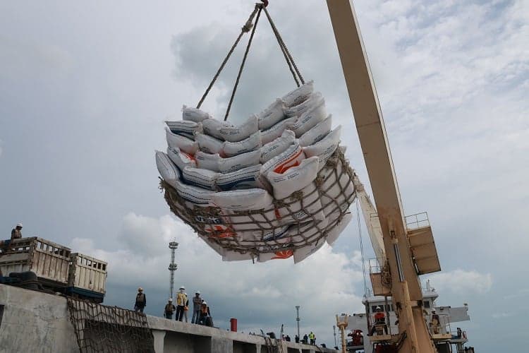 RI Masih Impor Pangan, Beras Tembus 3,05 Juta Ton hingga Agustus 2024