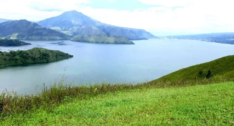 7 Surga Tersembunyi di Sekitar Danau Toba, Ada Pusuk Buhit yang Dianggap Suci 7 Surga Tersembunyi di Sekitar Danau Toba, Ada Pusuk Buhit yang Dianggap Suci