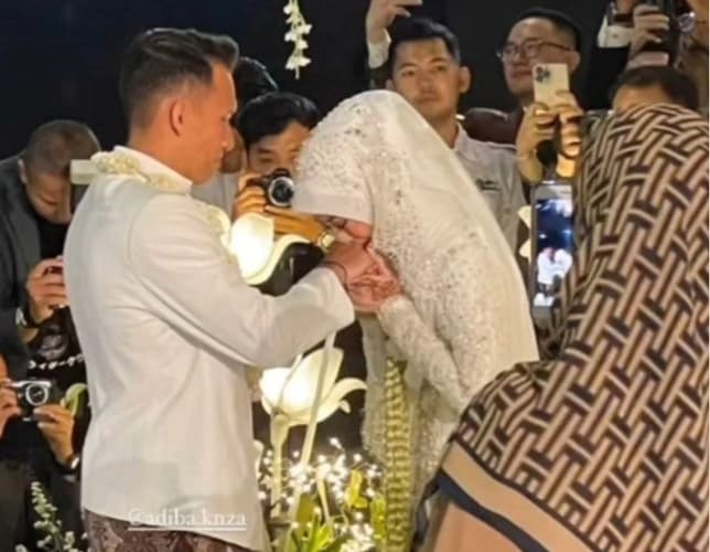 Egy Maulana Vikri Menikah dengan Adiba Khanza Hari Ini Egy Maulana Vikri Menikah dengan Adiba Khanza Hari Ini