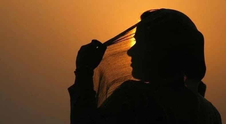 Nekat, Pria Ini Nyamar Jadi Perempuan demi Gantikan Pacar Ikut Tes Masuk Kerja Nekat, Pria Ini Nyamar Jadi Perempuan demi Gantikan Pacar Ikut Tes Masuk Kerja