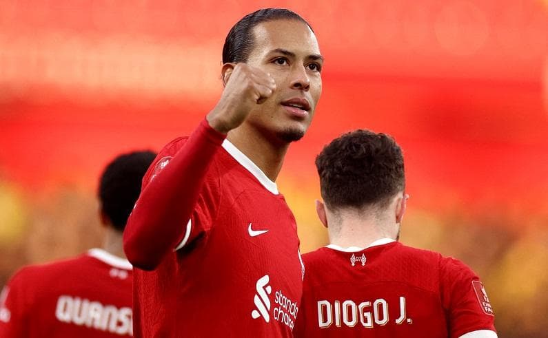 Van Dijk Kecewa Berat Liverpool Dibantai Atalanta di Anfield: Mengecewakan! Van Dijk Kecewa Berat Liverpool Dibantai Atalanta di Anfield: Mengecewakan!