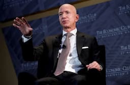 Jeff Bezos Jual Saham Amazon Rp81,85 Triliun di Rekor Tertinggi