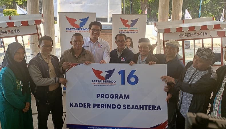 Partai Perindo Bagikan 9 Gerobak Gratis untuk Pelaku UMKM