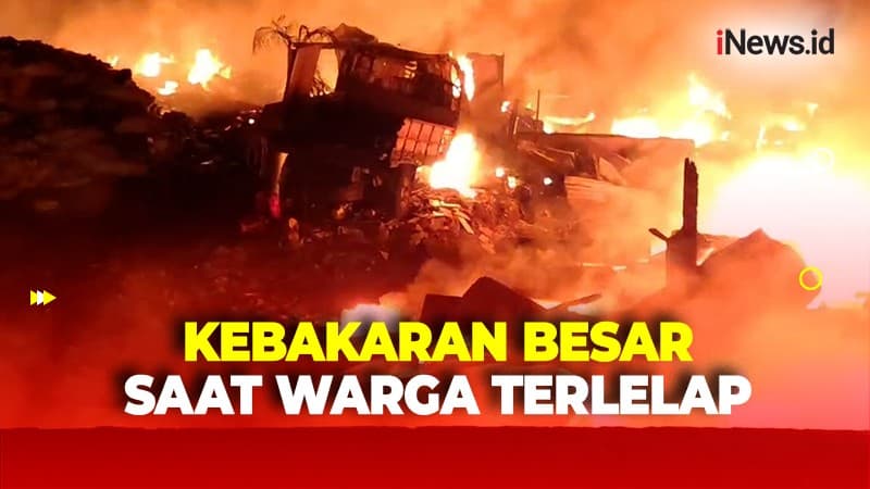 Kebakaran Besar di Joglo Jakbar saat Warga Terlelap, Lapak Barang Bekas Seluas 3 Ha Ludes Terbakar