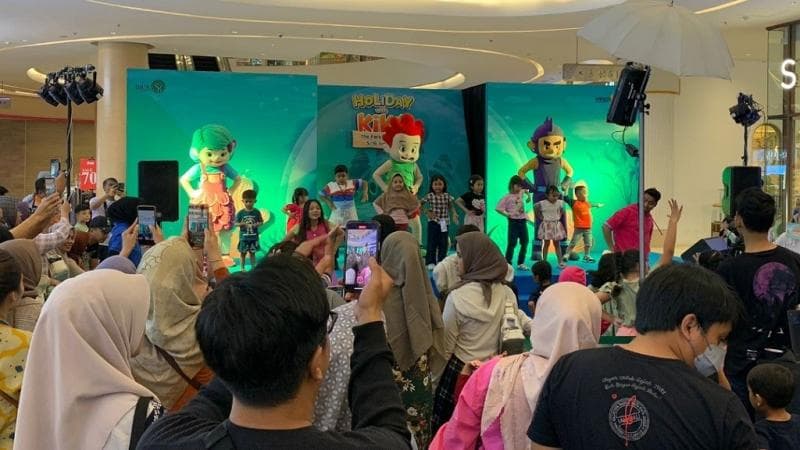 Seru! Meet and Greet Kiko & Friends Dipadati Pengunjung The Park Sawangan