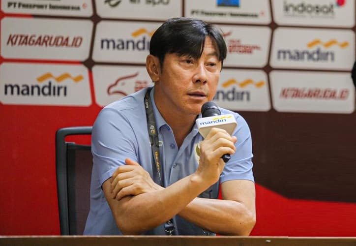 Sering Dikritik Bung Towel, Shin Tae-yong Beri Respons Mengejutkan