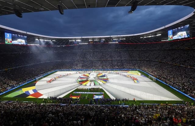 Upacara Pembukaan Euro 2024 Meriah, UEFA Beri Penghormatan ke Legenda Jerman Franz Beckenbauer