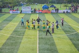Gandeng Firza Andika, CR Seven Sukses Gelar Turnamen Bola U9, U11, dan Umum  