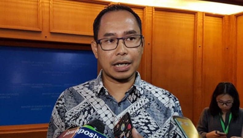 Kemlu Beri Pendampingan Hukum ke Ketua DPRD Rembang Supadi yang Ditahan di Saudi