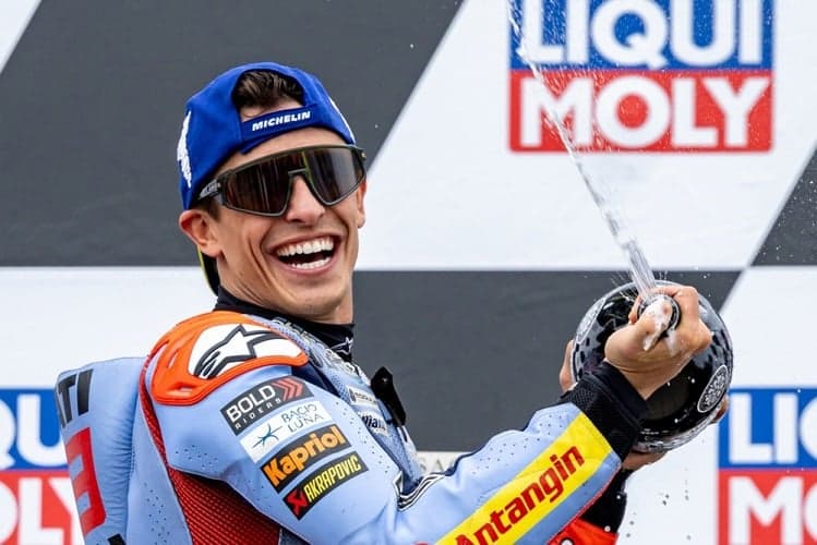 Marc Marquez Haus Gelar Juara MotoGP untuk Bisa Melampaui Valentino Rossi, Bisa?