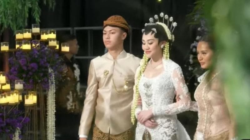 Cantiknya Aaliyah Massaid Pakai Paes dan Kebaya Pengantin Jawa, Bikin Pangling!