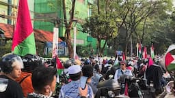 Ribuan Peserta Aksi Bela Palestina Kumpul di Masjid Al Azhar, akan Konvoi ke JIExpo