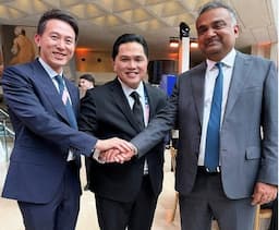 Erick Thohir Bertemu Bos TikTok hingga Grameen Bank di Paris, Ini yang Dibahas