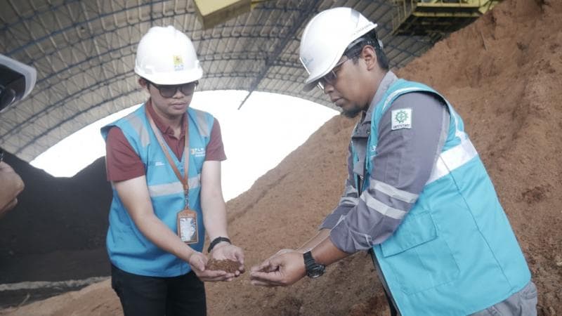 Limbah Serbuk Gergaji Disulap jadi Bahan Bakar PLTU Bengkayang, Kok Bisa?