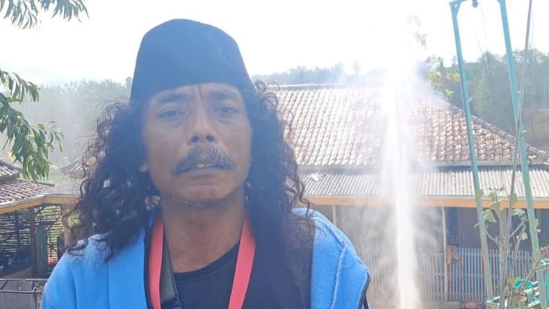 Cerita di Balik Semburan Air Viral di Sampang, Tukang Gali Sumur Puasa 40 Hari