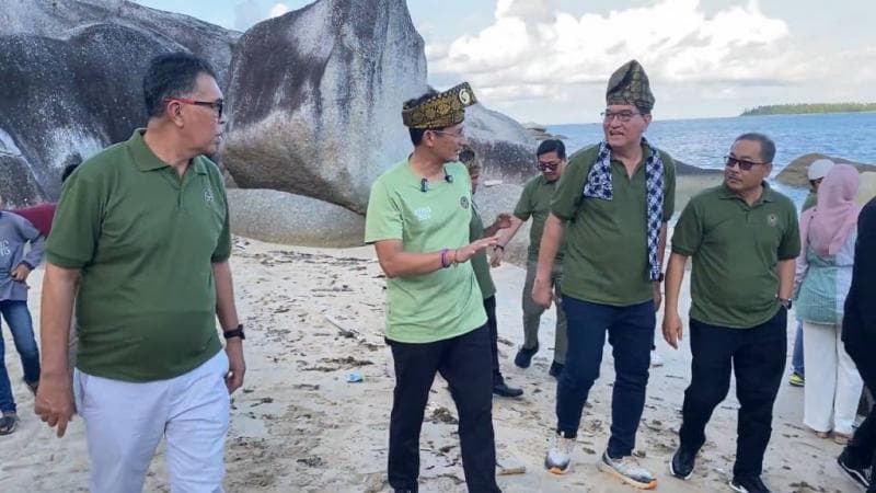 Sandiaga Uno Akui Keindahan Alam dan Budaya Desa Wisata Cemaga Tengah di Natuna