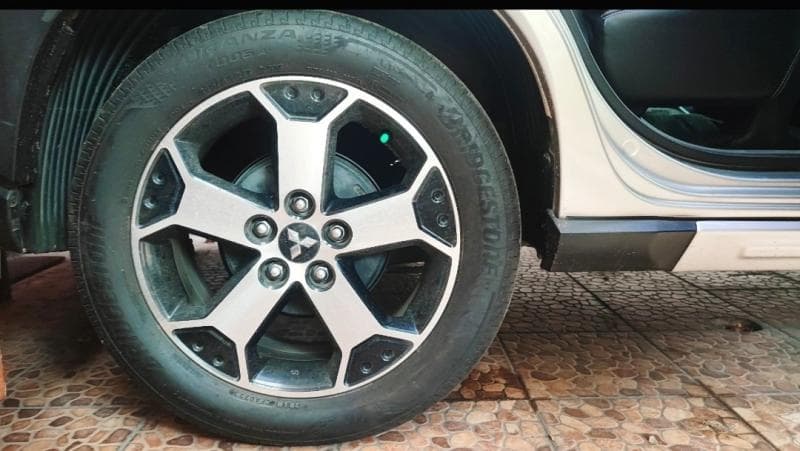 Tekanan Angin Ban Mobil yang Benar, Catat Ini Ukuran Idealnya Tekanan Angin Ban Mobil yang Benar, Catat Ini Ukuran Idealnya