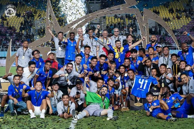 Arema FC Sumbangkan Sebagian Hadiah Juara Piala Presiden 2024 untuk Korban Tragedi Kanjuruhan