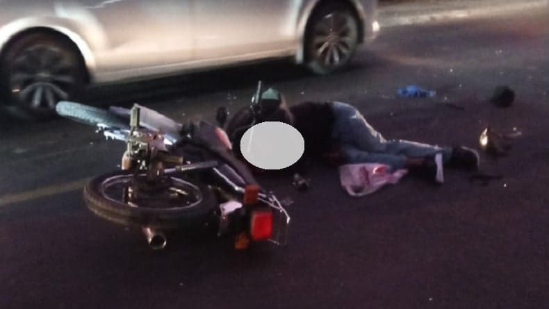 2 Motor Tabrakan di Depan SPBU Cicantayan Sukabumi, Korban Dilarikan ke RS