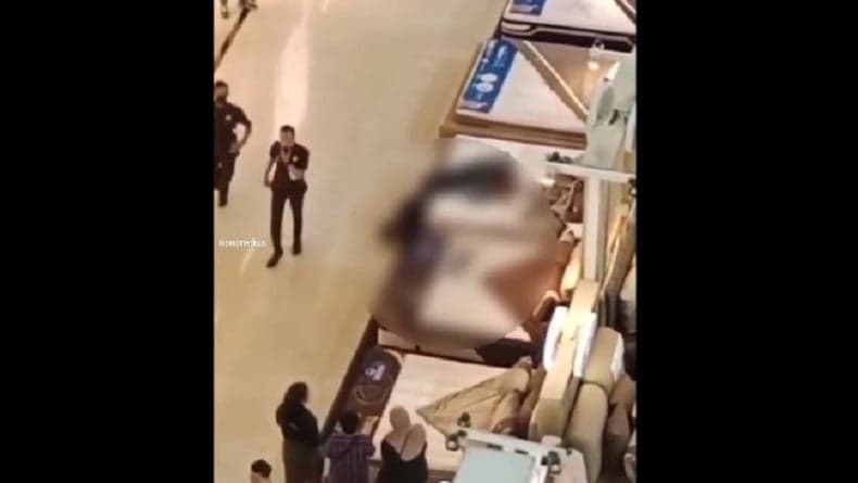 Viral Pelajar Loncat dari Lantai 3 di Mal Solo Paragon, Selamat usai Mendarat di Kasur