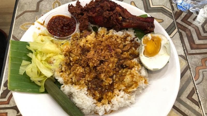 Mencicipi Nasi Kandar Buatan Chef Stefani Horison yang Menggugah Selera 