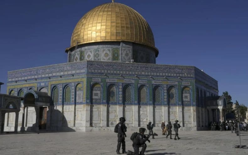 Dikawal Tentara Israel, Ratusan Pemukim Yahudi Geruduk Masjid Al Aqsa untuk Ritual Talmud