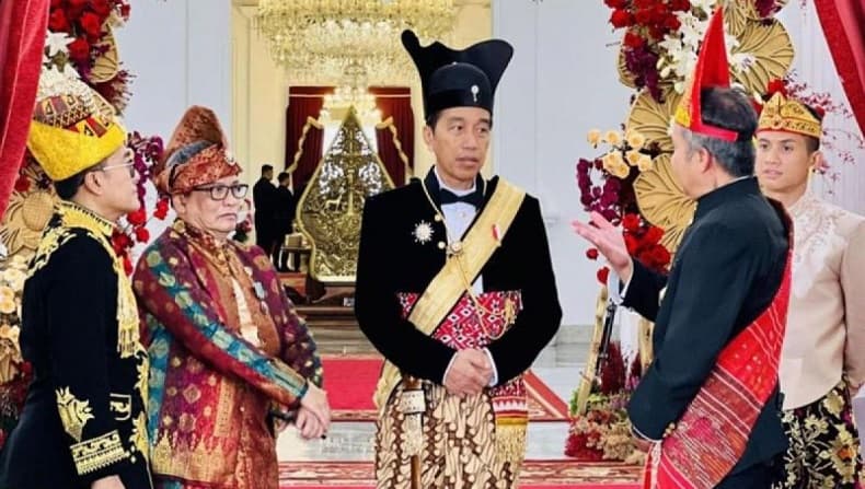 Daftar Baju Adat yang Dipakai Jokowi saat Upacara HUT RI