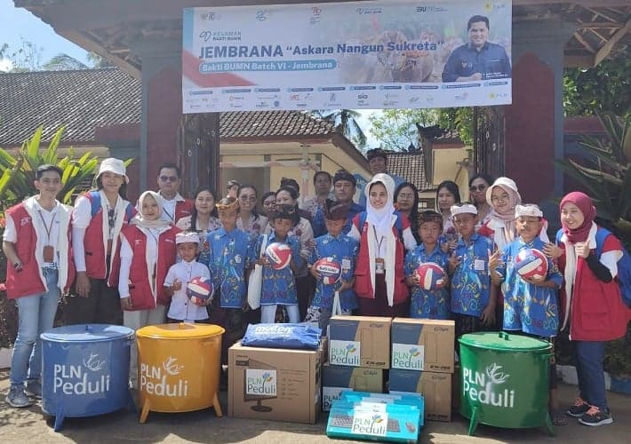 Kementerian BUMN bersama PLN Turunkan Relawan, Kembangkan Potensi Desa Manistutu