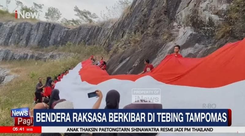 HUT ke-79 RI, Bendera Raksasa Berkibar Gagah di Tebing Tampomas