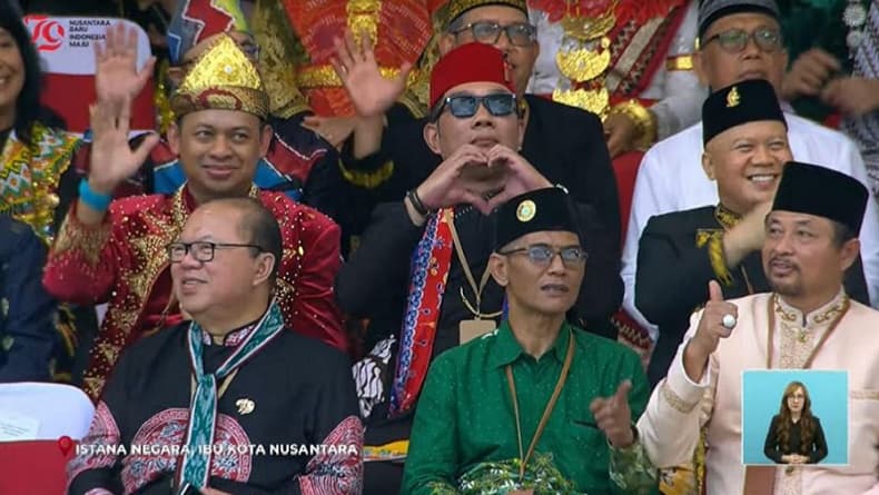 Penampilan Ridwan Kamil Hadiri HUT ke-79 RI di IKN, Pakai Baju Adat Betawi